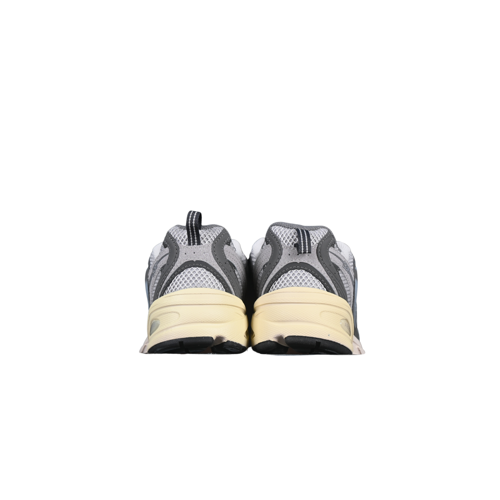 New Balance 530 Grey Bege Sole